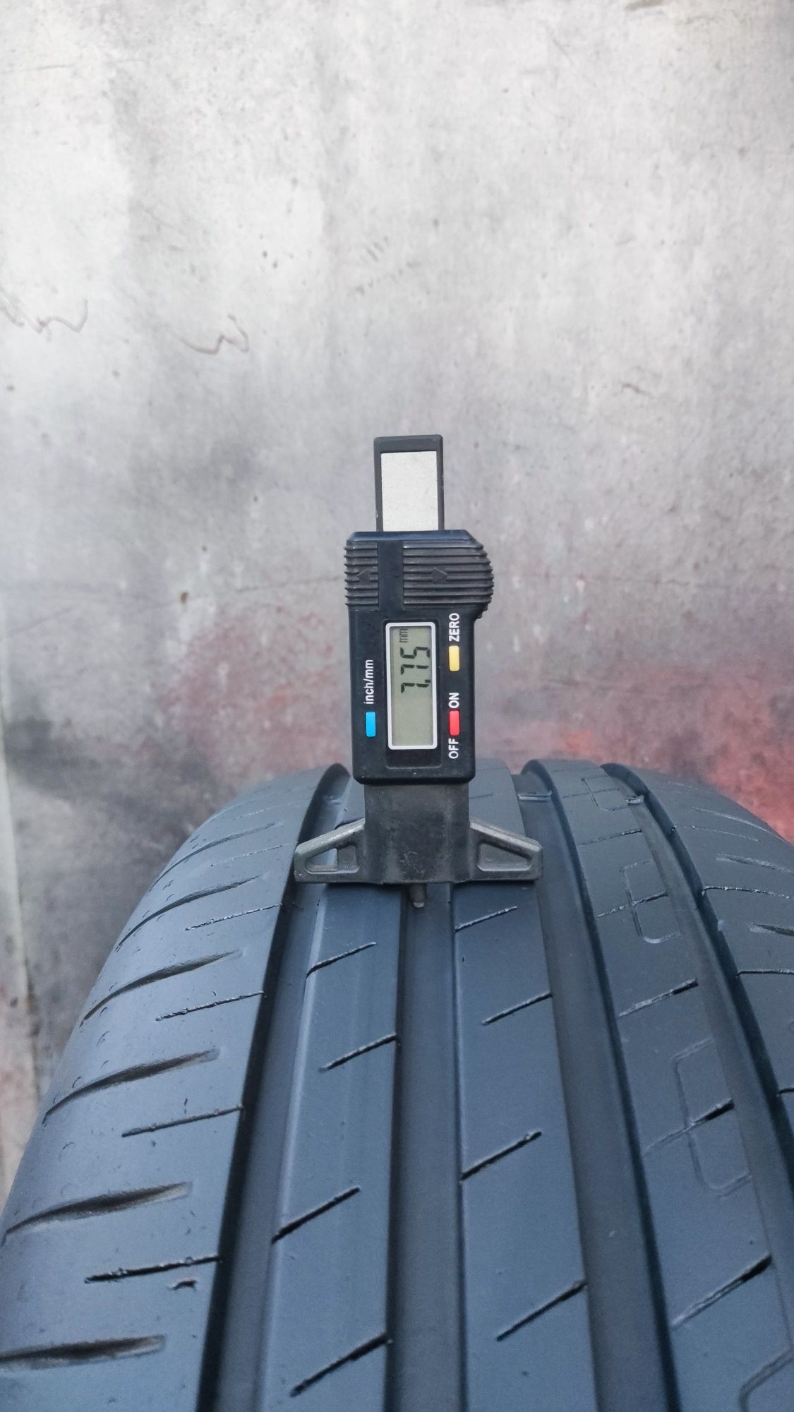 1бр лятна гума 205/55/17 Goodyear Efficient Grip Performance, dot23