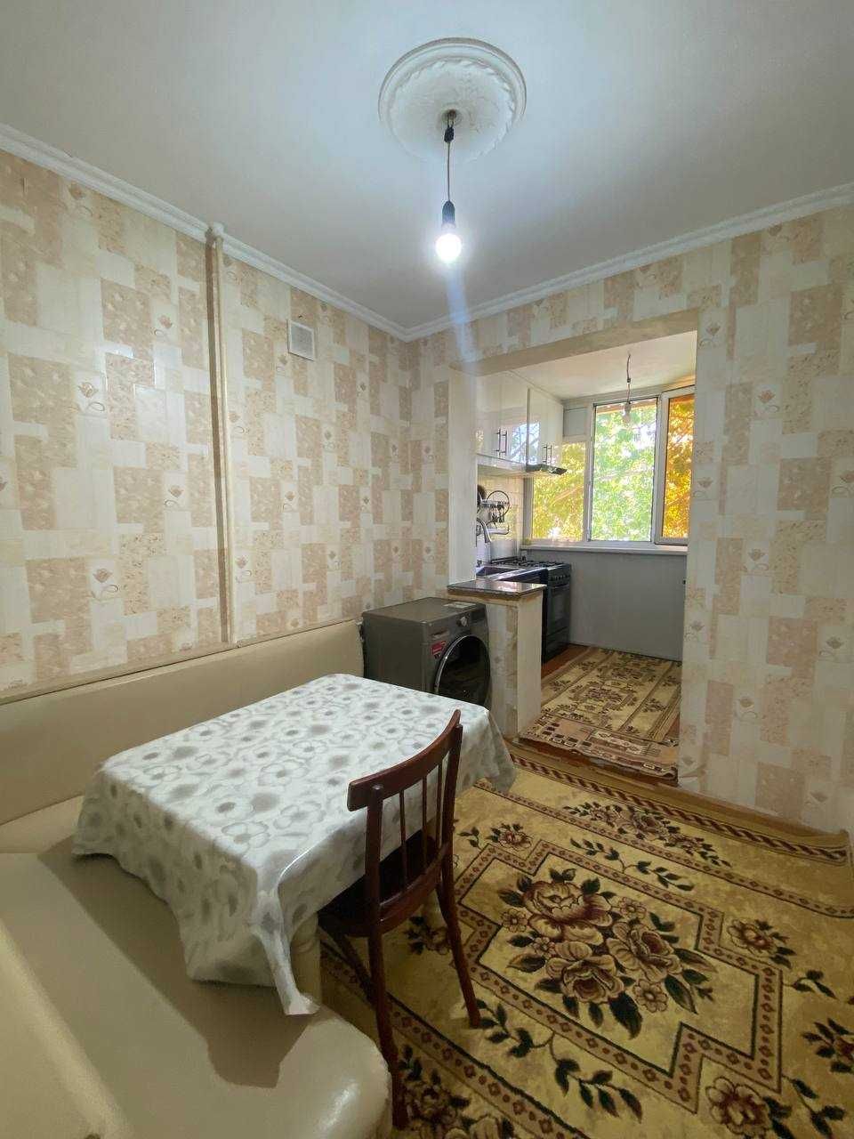 3х комнатная квартира со всеми вещами по ул.Октябрьская