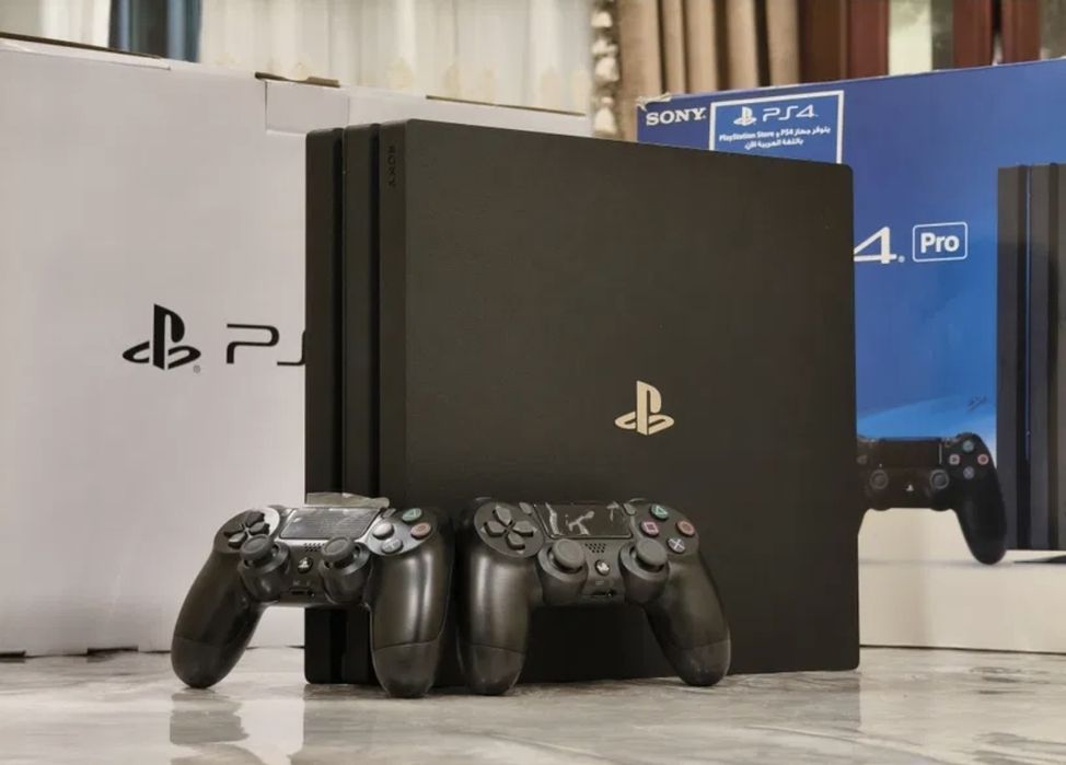 PlayStation 4 Pro 1TB 4k (Джойстик 2та) ичида топ уйинлари бор