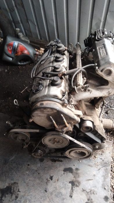 Продам двиготел  на митсюбис рунеер Голант и мазду