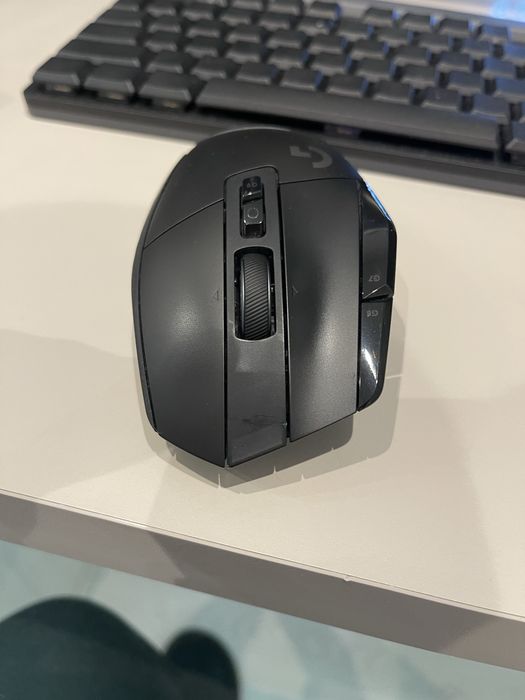 Logitech G502 x plus