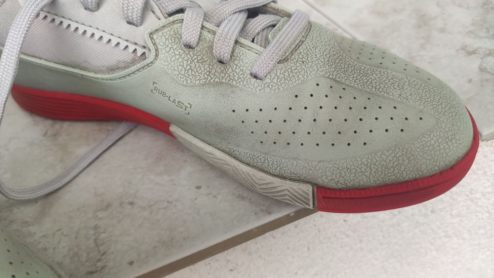 Обувки за стрийт футбол на Декатлон 38 номер - футболни обувки