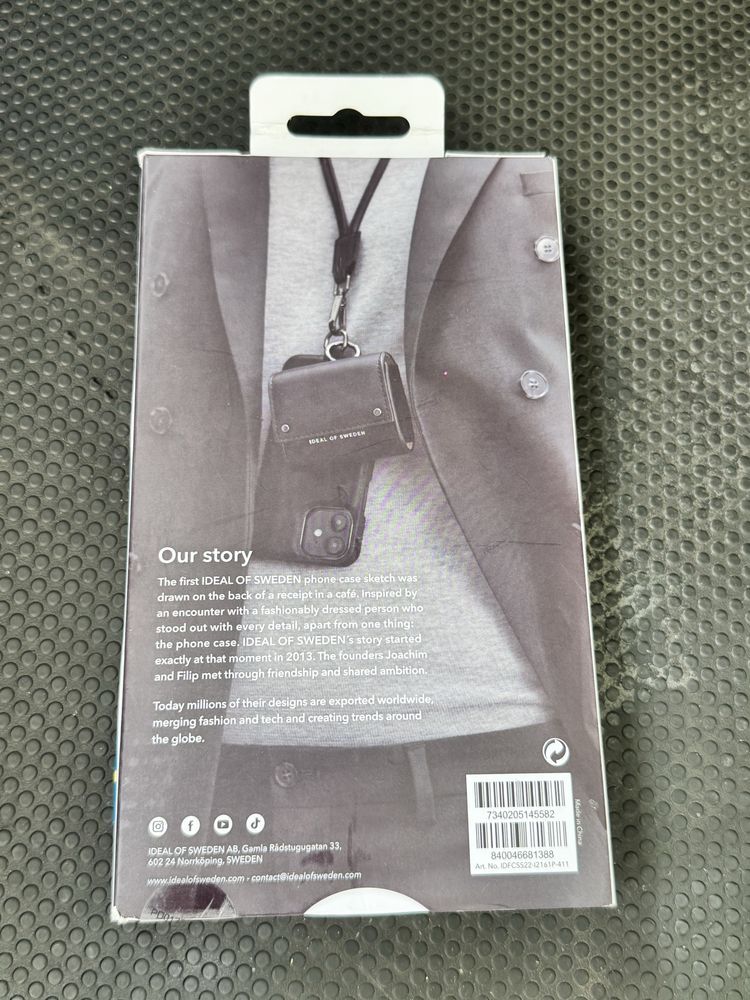 Carcasa iPhone 13 Pro - iDEAL OF SWEDEN