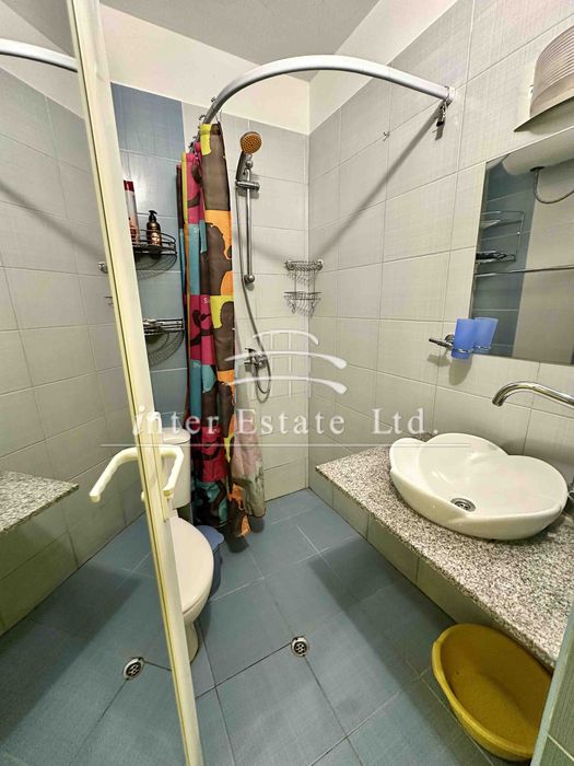 Продава се  двустаен апартамент в Ново Поморие