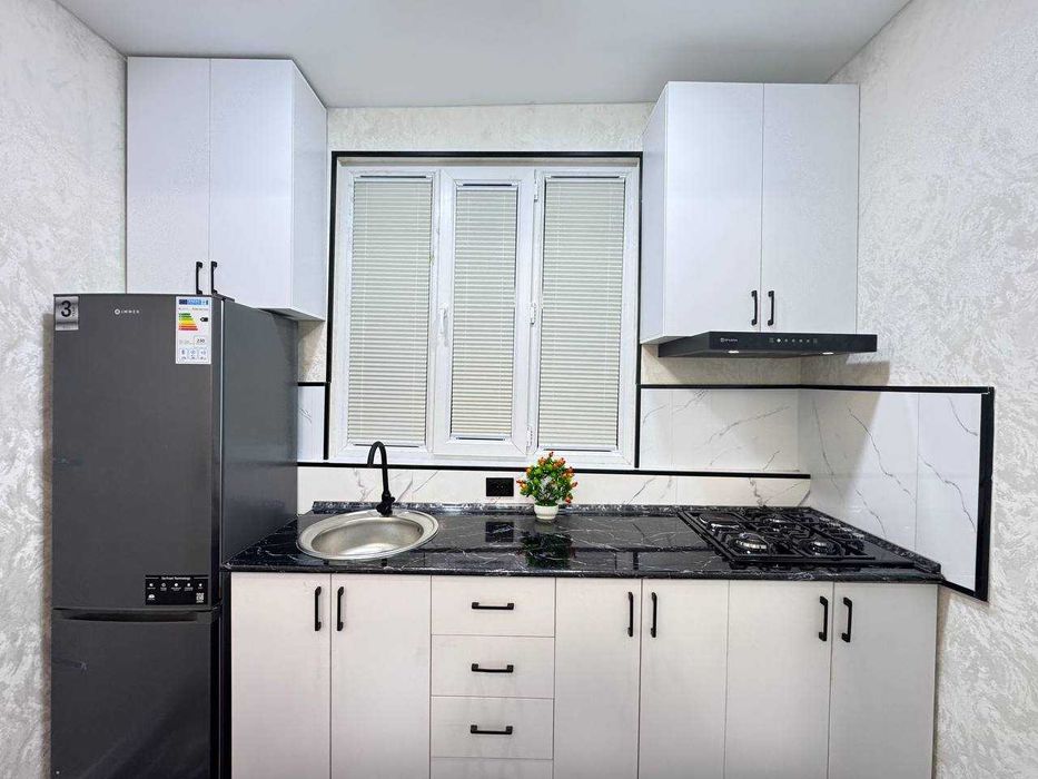 Чиланзар-3. 2х комнатная. Евро. Мебель, техника. TL