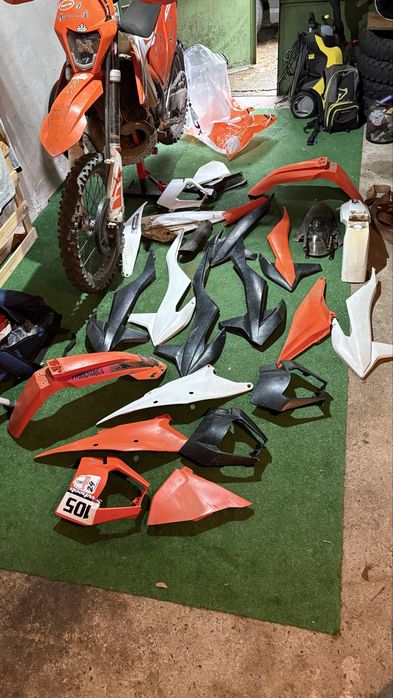 KTM пластмаси 19-23г