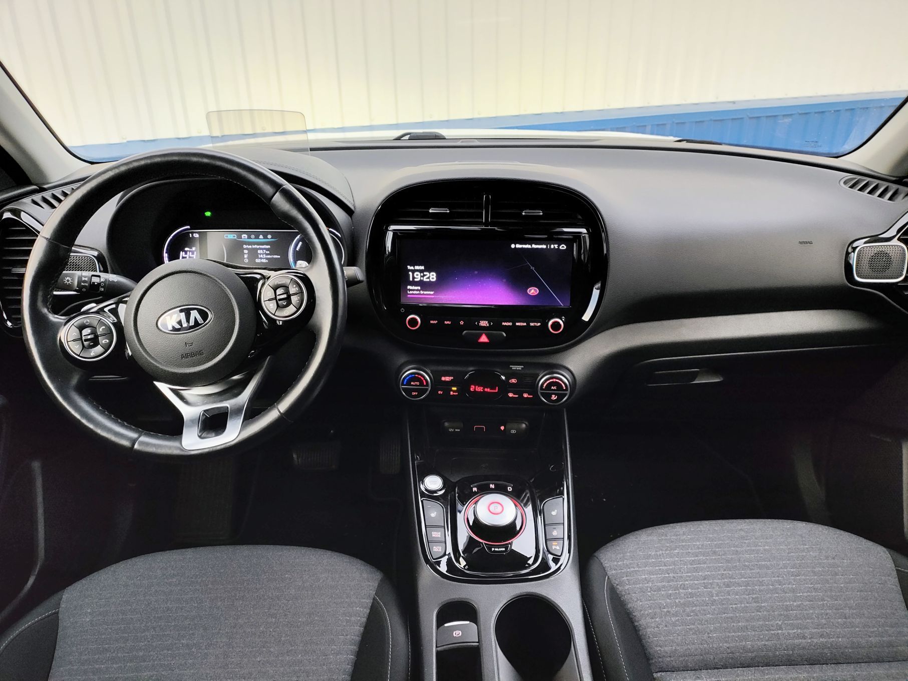 Kia Soul Garanție Kia / Baterie 64kWh / 204 CP / Inmatriculata / Factura cu TVA