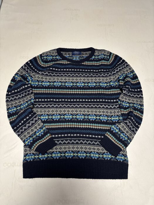 Пуловери на Pull&Bear и Zara