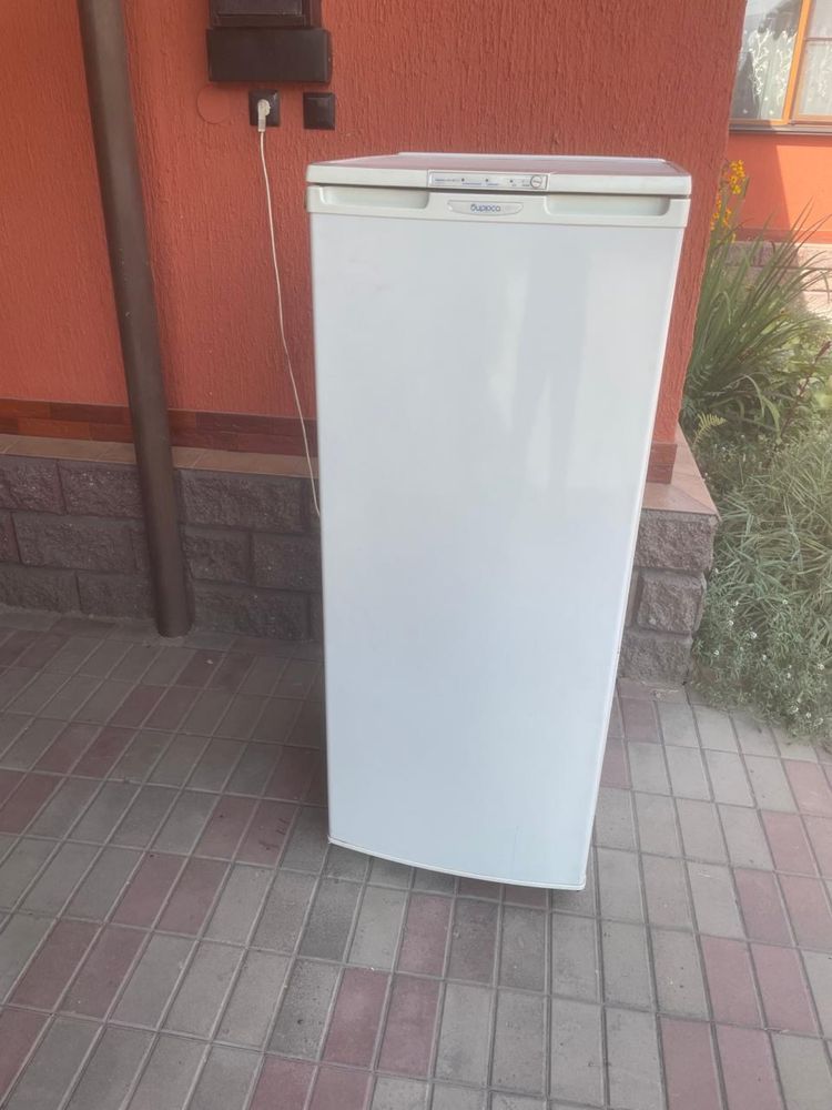 Продам морозильник!