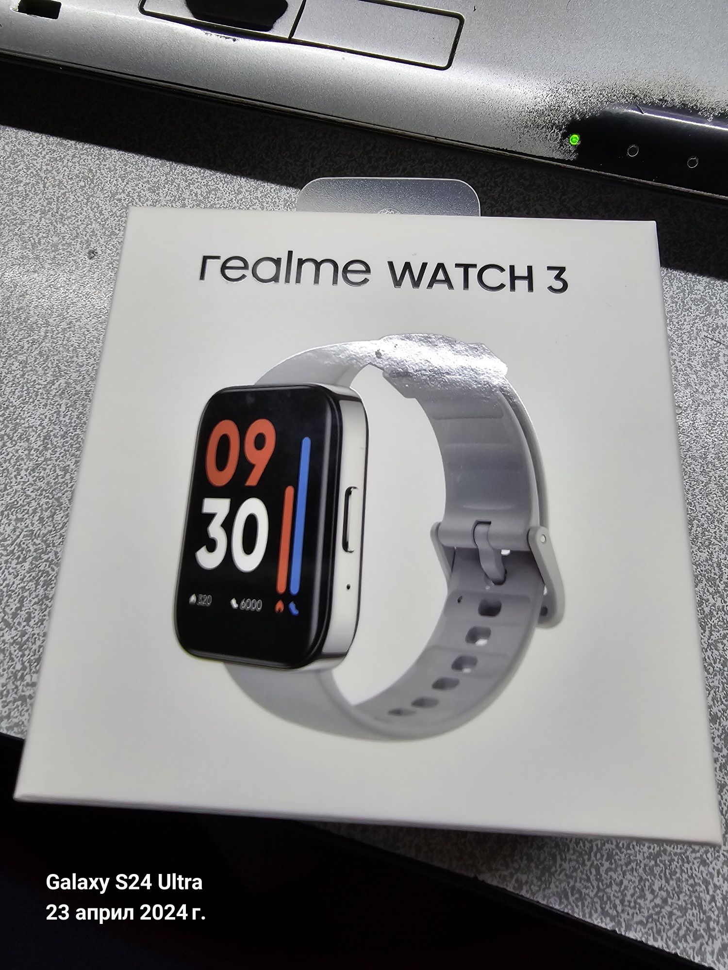 Смарт часовник Realme Watch 3