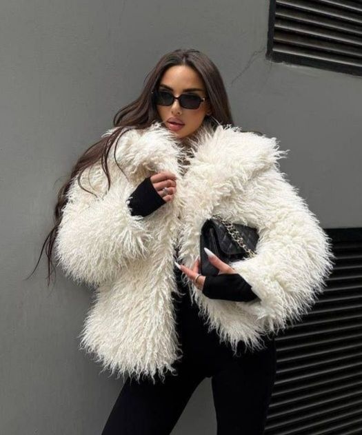 ново дамско палто косъм