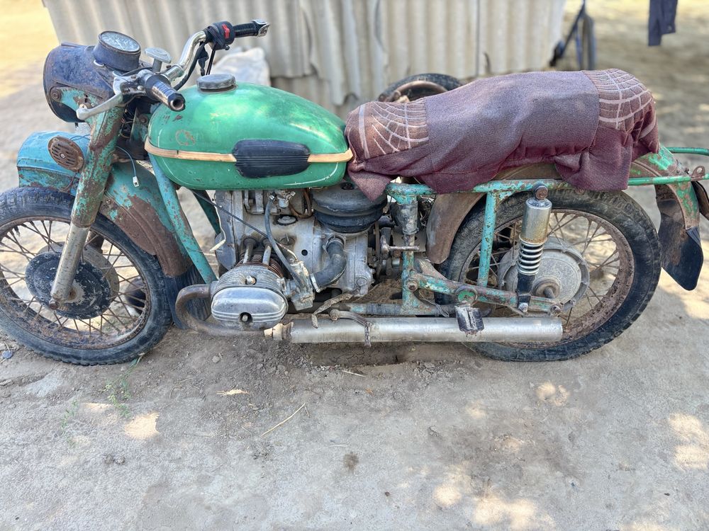 Мотоцикл урал650 куб