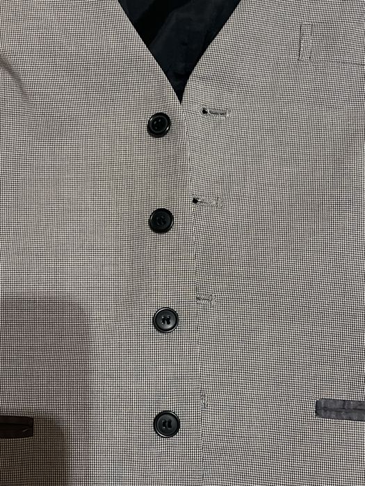 Vesta barbati costum