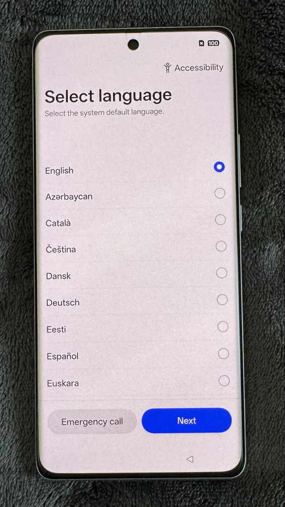 Vând Realme GT6 16 GB RAM 512 GB