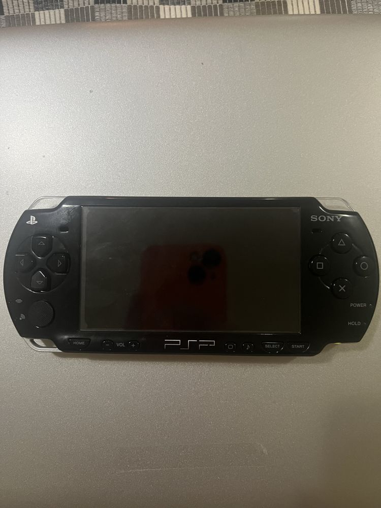 Playstation portable 2004
