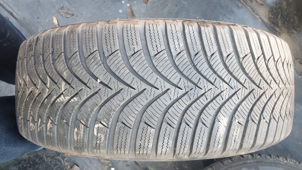 Гума 205 55 16 ханкок