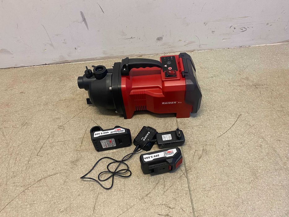 Шлайфмашина за стени и тавани 950W Ø180mm 2LED RD-DS09/ R20 Помпа 40V