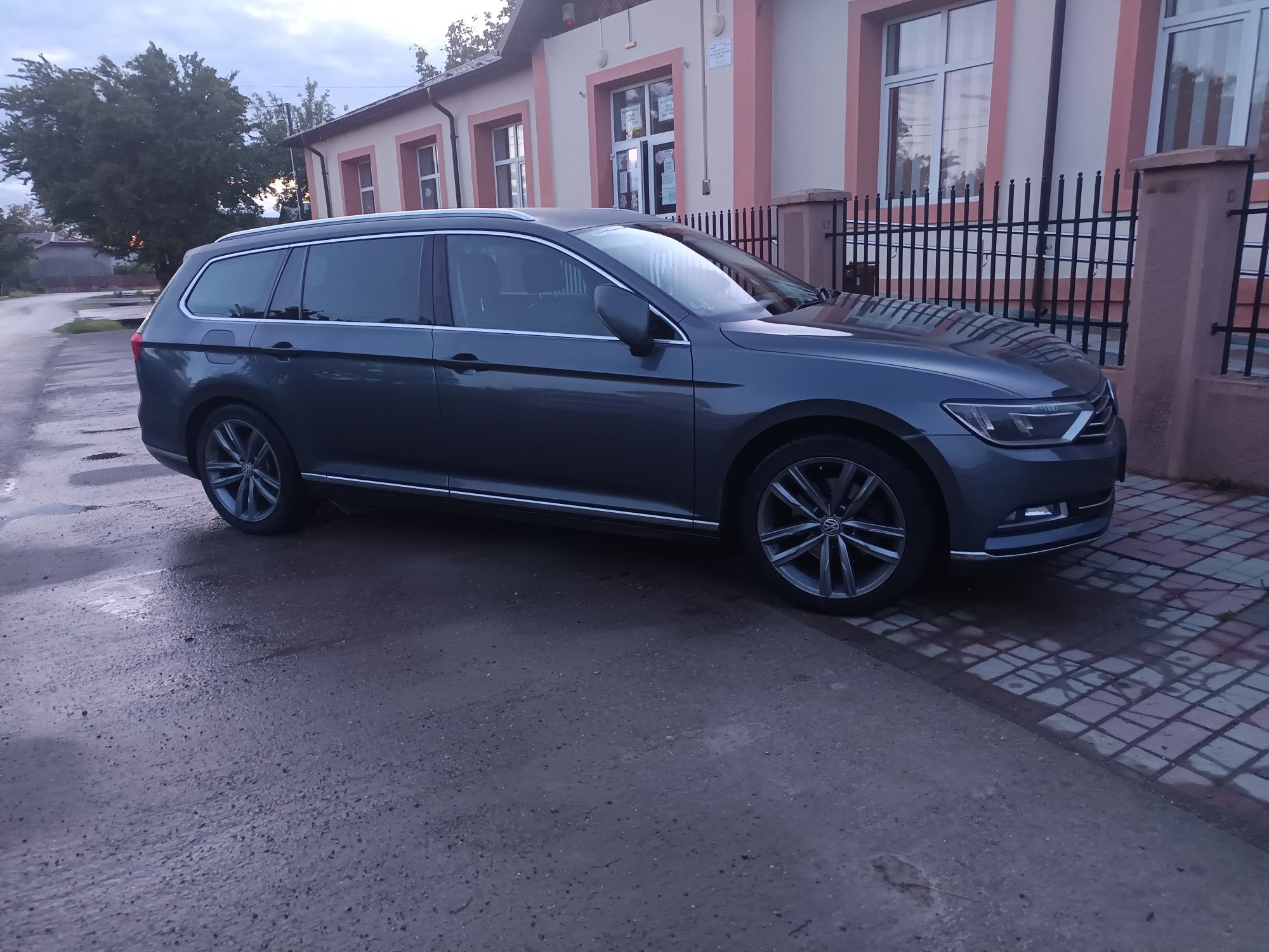 Vând Vw Passat B8