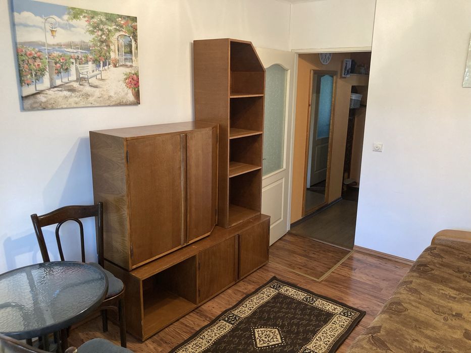 Inchiriez Apartament 2 Camere la Casa zona Noica Politie Ultracentral