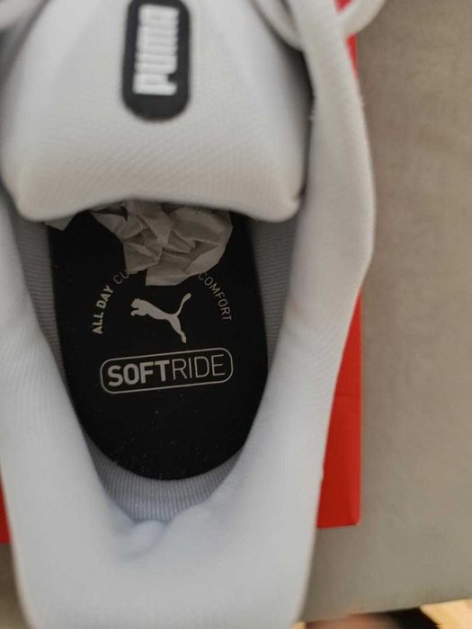 Vand pantofi sport originali PUMA noi