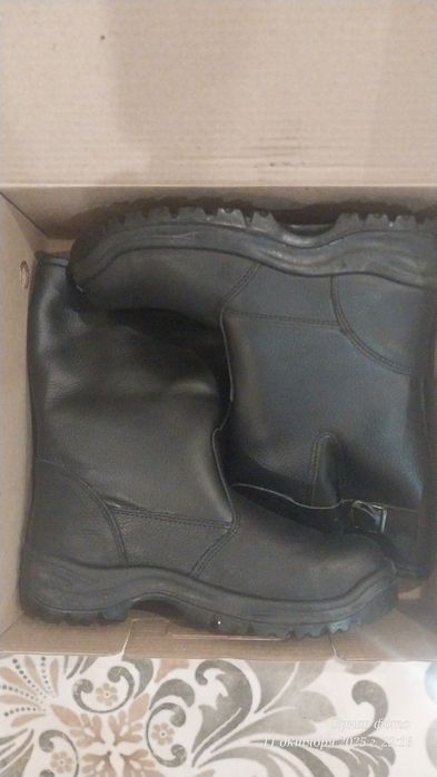 Зимний спецобувь