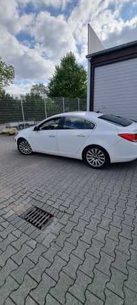 Opel Insignia 2011