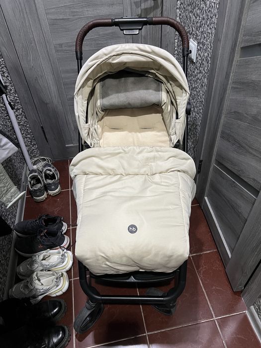 Продам Коляску прогулочную Happy baby FLEX 360, бежевый