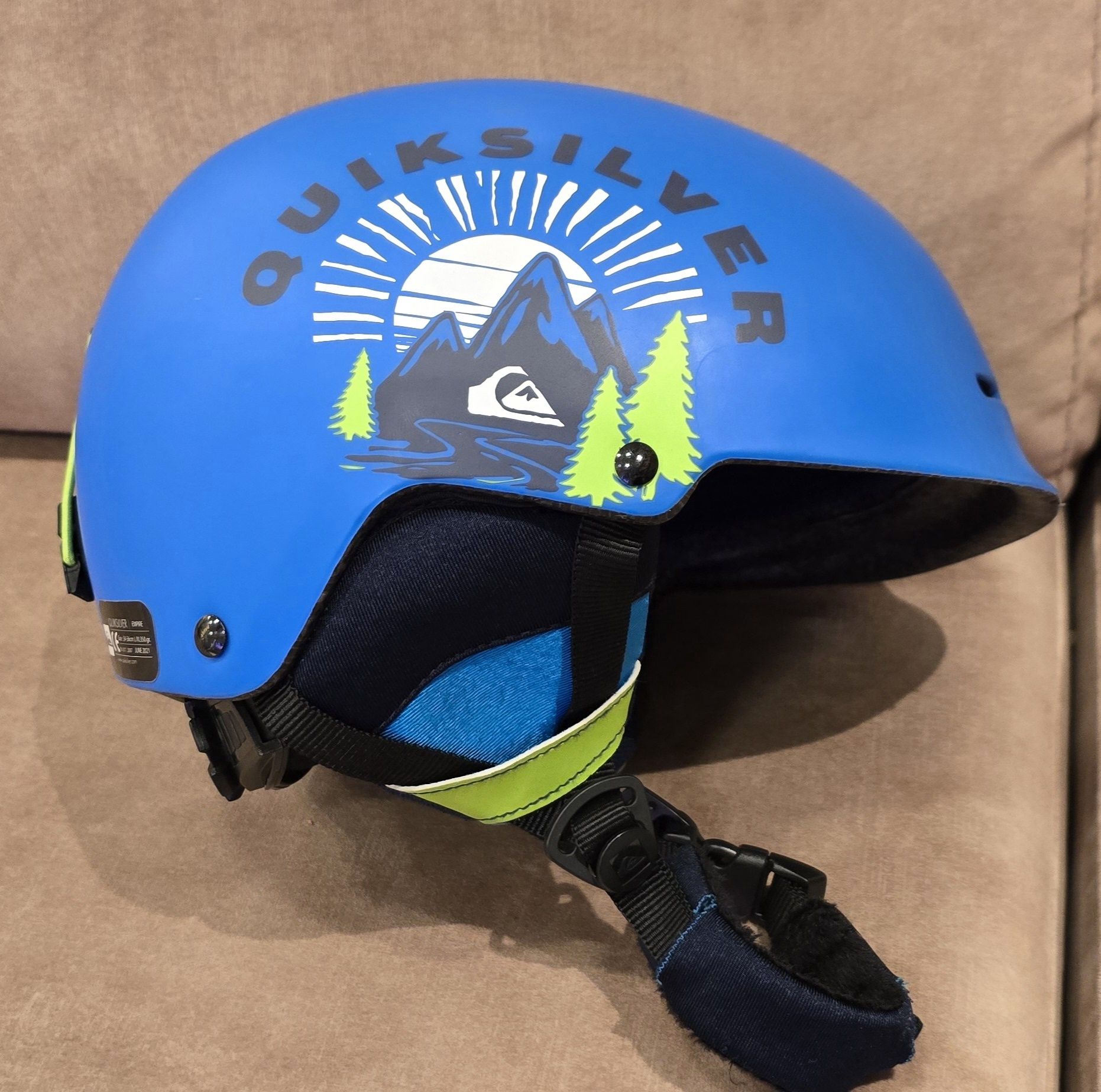 Детска каска за ски Quiksilver