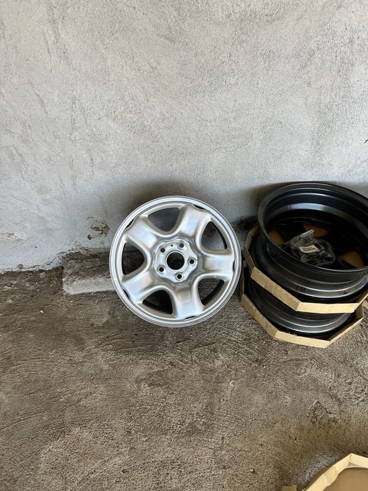 Оригинални джанти RAV 4