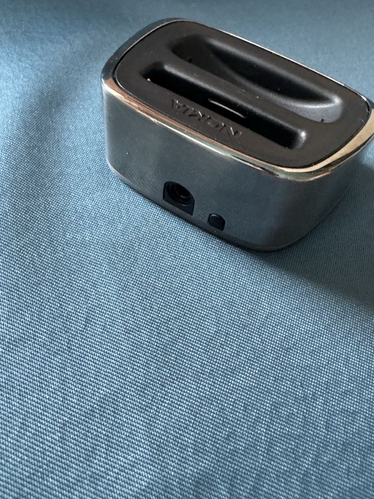 Зарядно Nokia DT-8 , за NOKIA 8800