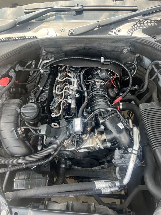 DEZMEMBREZ Piese BMW X1 E84 Fata completa Bara fata Capota Aripa far Trager cu radiatoare Motor 2.0 Diesel cod N47 Cutie manuala 4x4 xDrive Portiera USA Fata spate stanga dreapta Portbagaj bara spate stop lampa tripla Jante roti