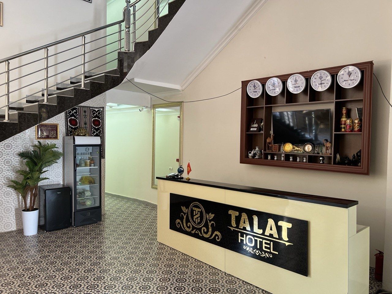 Talat Hotel Гостиница Мехмонхона