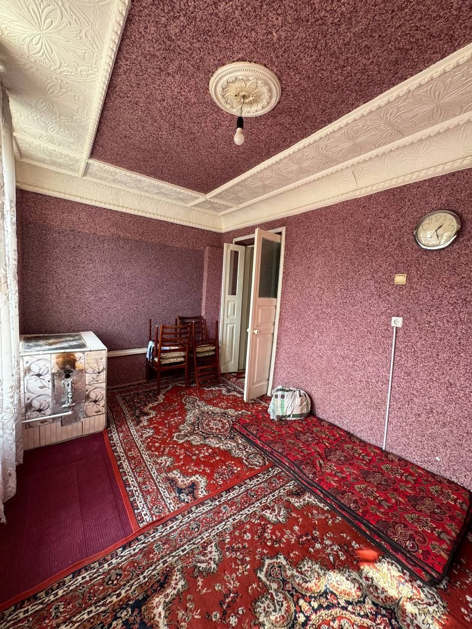 СРОЧНО 5.5 соток/100м² Ак Уй Махалля