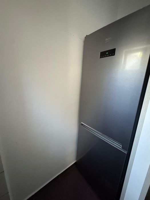 Vând apartament 3 camere