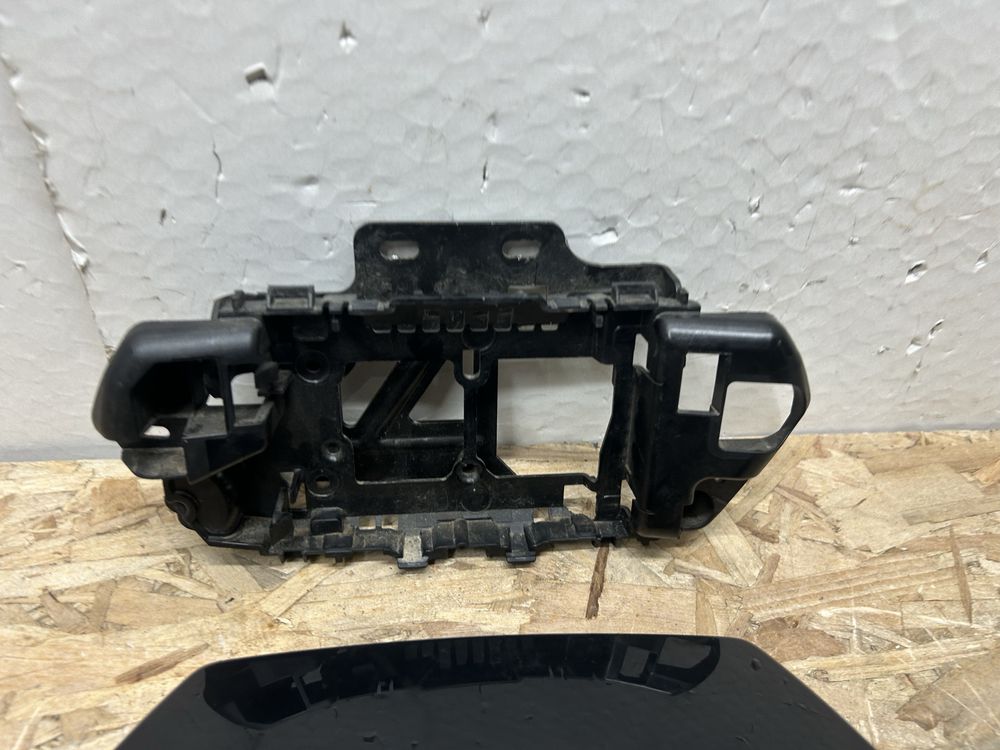 Suport / capac distronic bmw X5 G05 X7 G07 lci 2023-2025