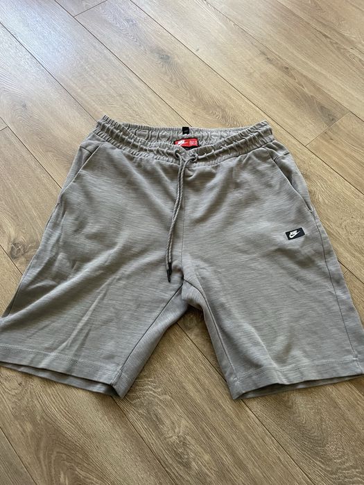 Спорни гащи Nike
