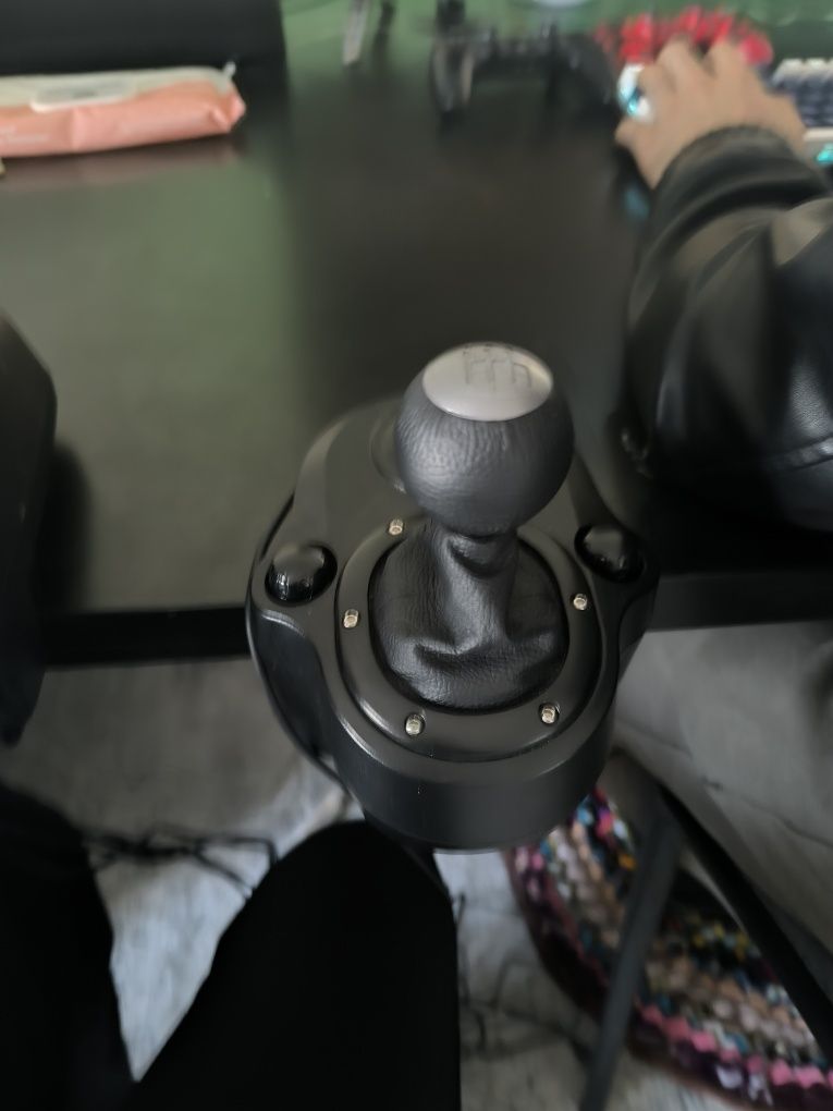 Rul/ Logitech g29