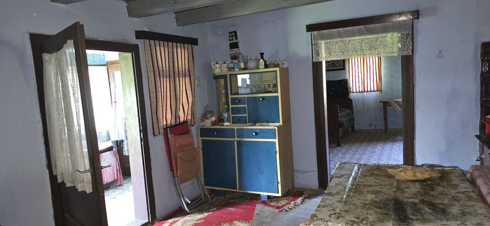 Vând 7000 ari urisiu de sus