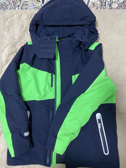 Куртка Ostin на мальчика 11-12 лет