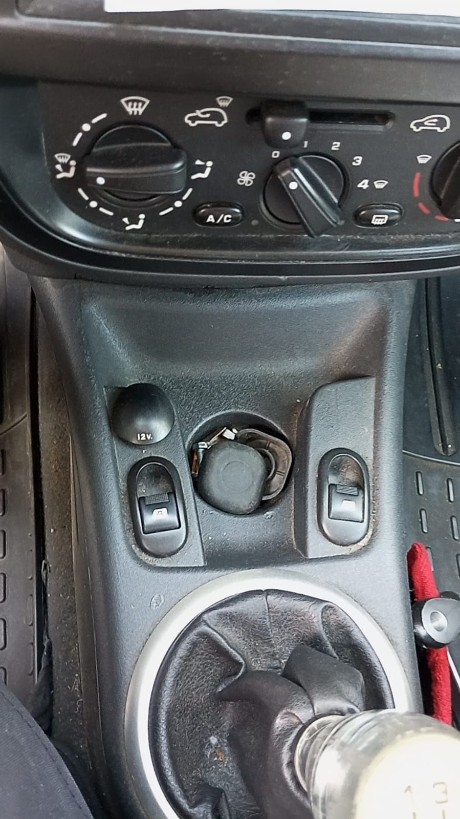 Vând autoturism Citroen C3