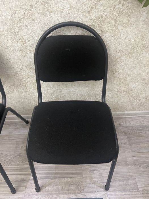 Продается офисные стулья