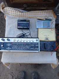 Radio vechi grundig mav35 . walkman Sony