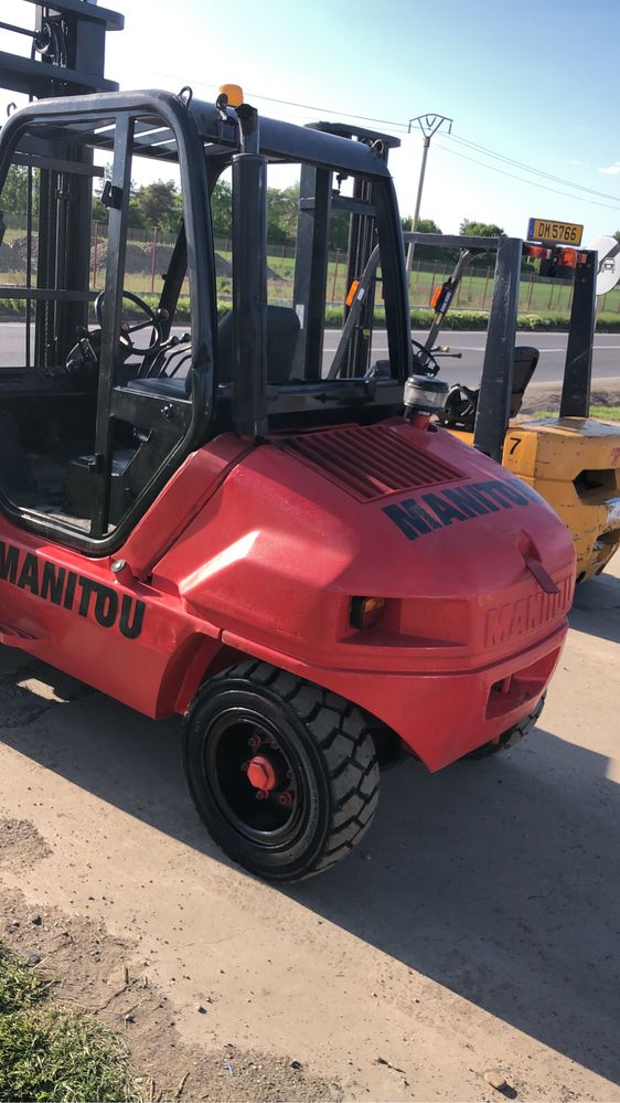 Vand stivuitoare motostivuitoare manitou tcm