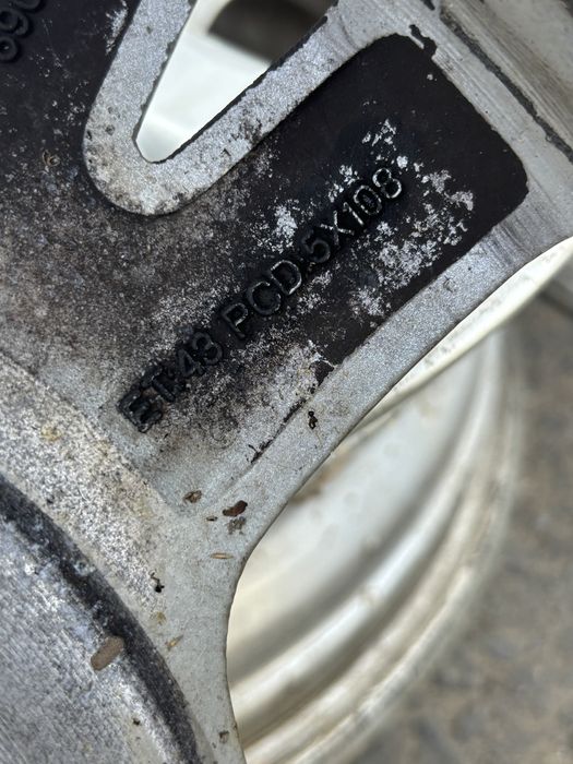 Jante VOLVO R16 V40 - 5x108 originale