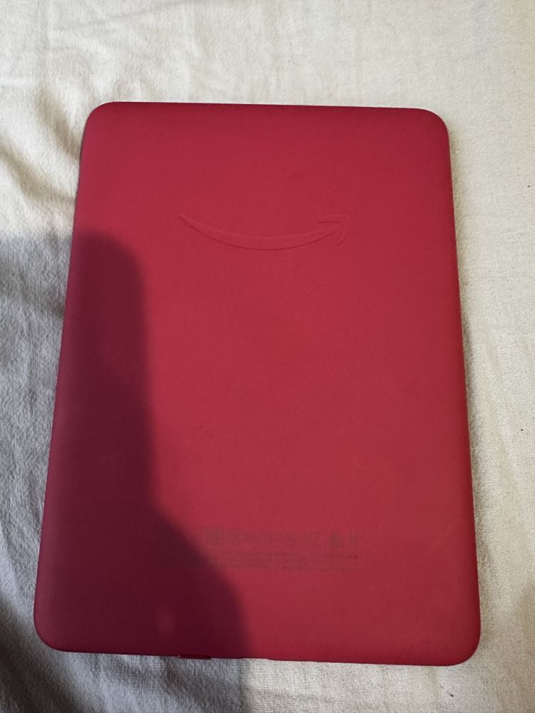 Електронен четец Kindle - Paperwhite 2024, 7'', 16GB, Raspberry