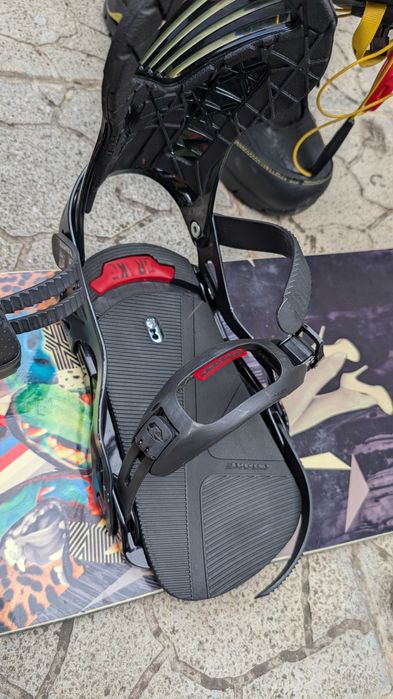 Snowboard оборудване, Libtech,Burton, Northwave, Drake, очила и каска.