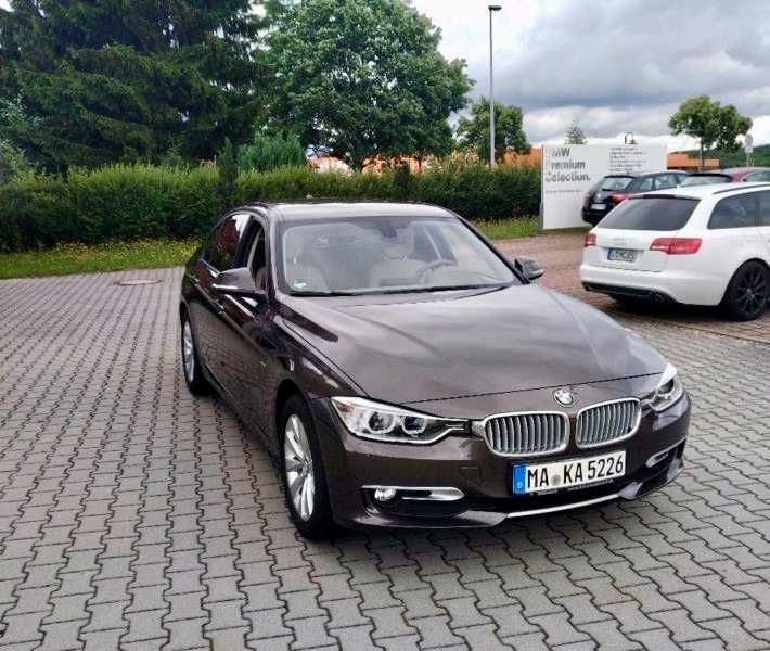 BMW Seria 3 din 2012 Aprilie