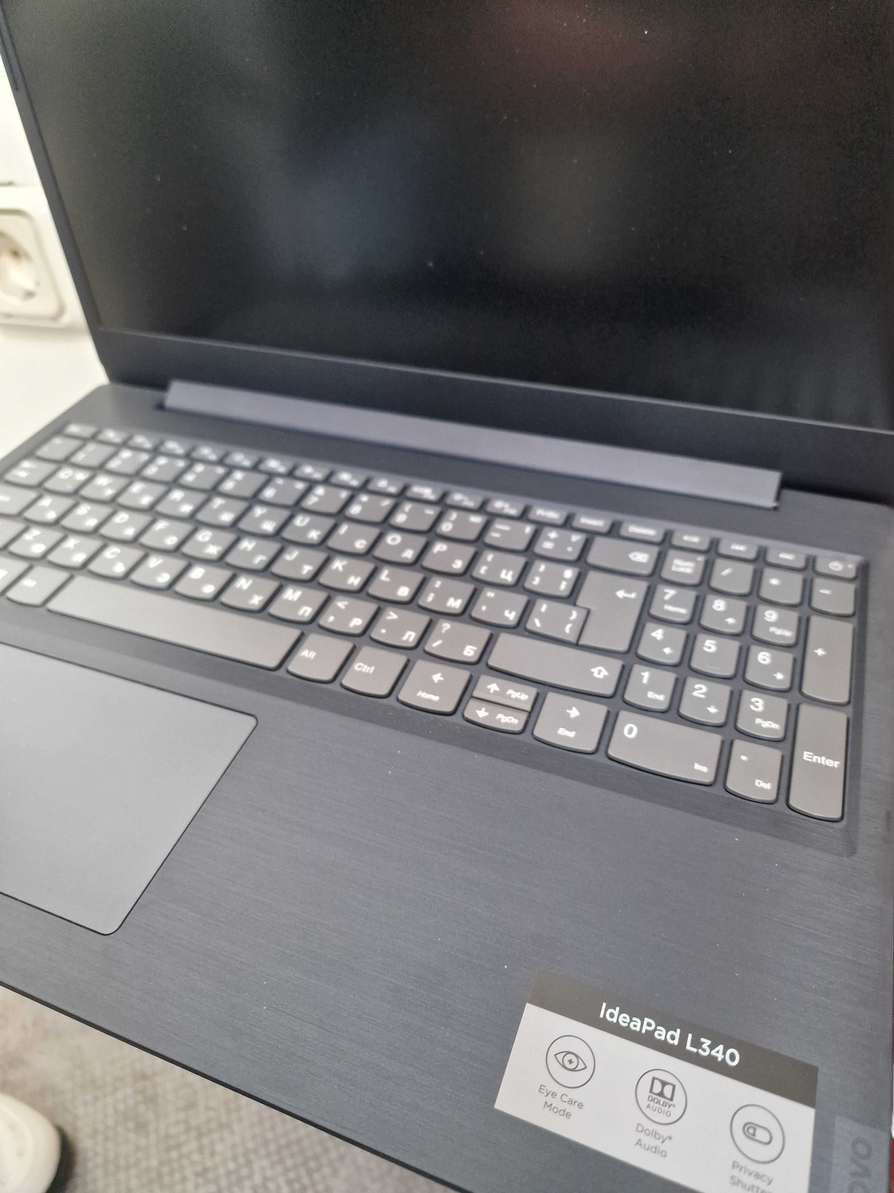 Лаптоп, нов Lenovo