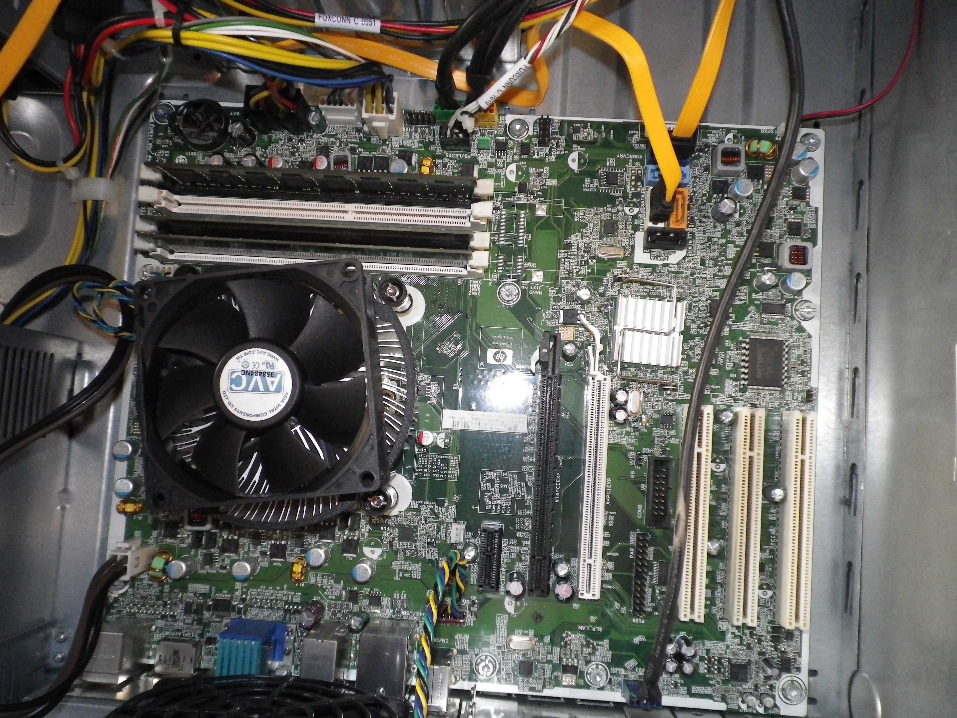 Компютър HP Compaq 8100 Elite