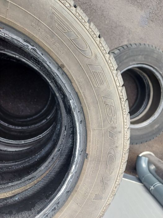 2бр зимни гуми 175/65/14 - DEBICA FRIGO 2

DOT-1417
Грайфер- около 6мм